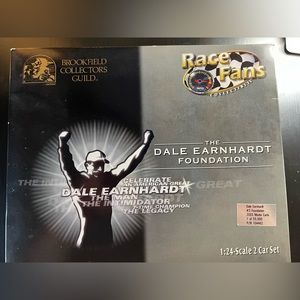 Dale Earnhardt 2 Car Set